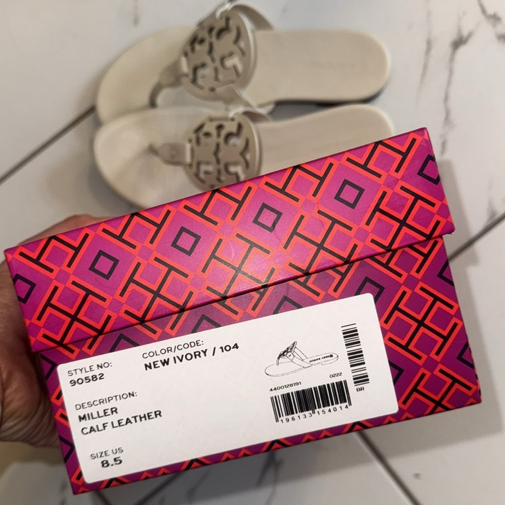 Tory Burch White Sandals - Picture 5 of 6